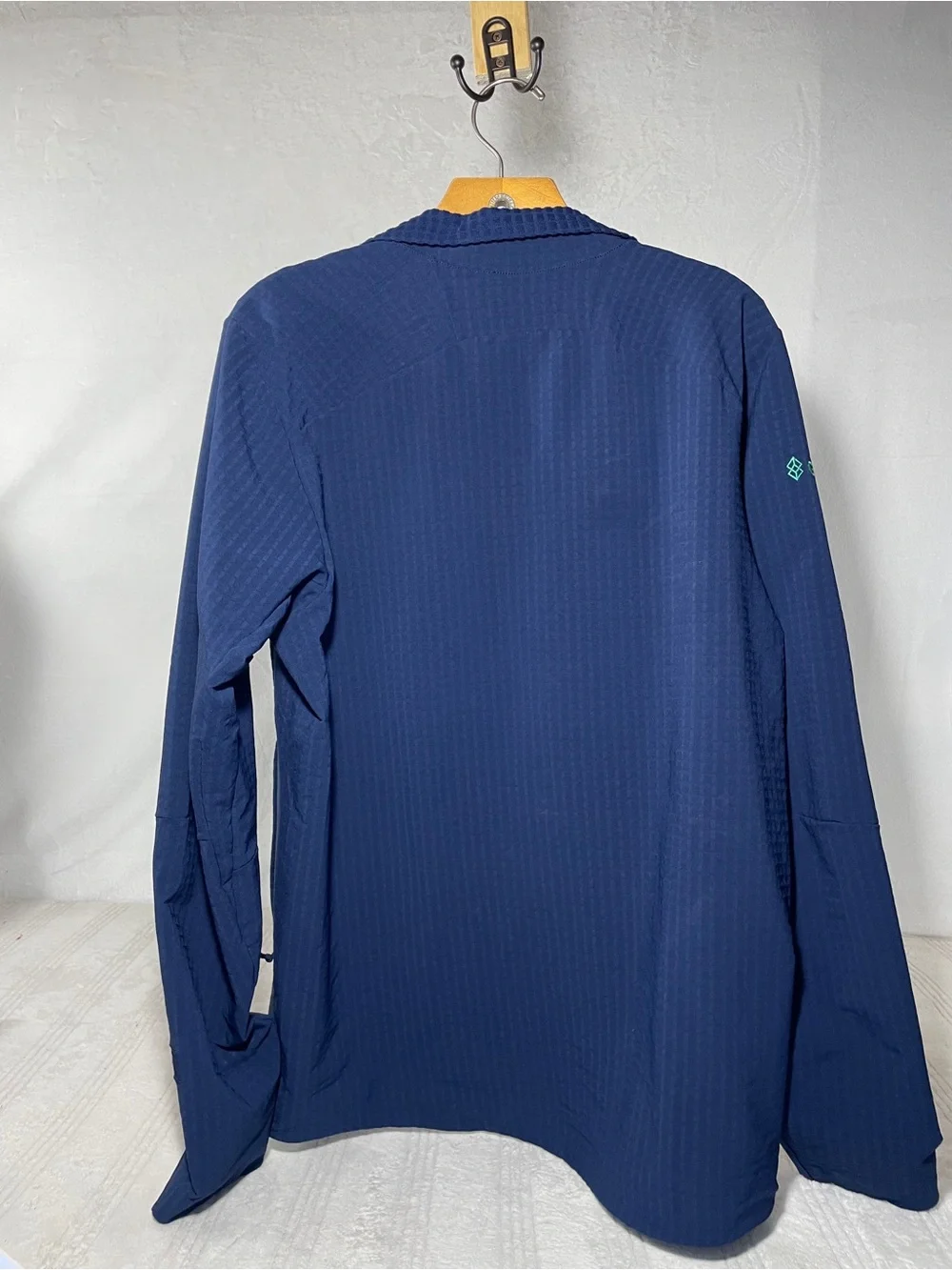 Patagonia R1 Air Jacket – Men’s M – Navy Blue – Excellent Condition